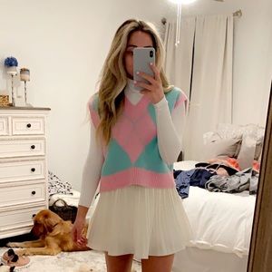 Brand new w/ tags sweater vest